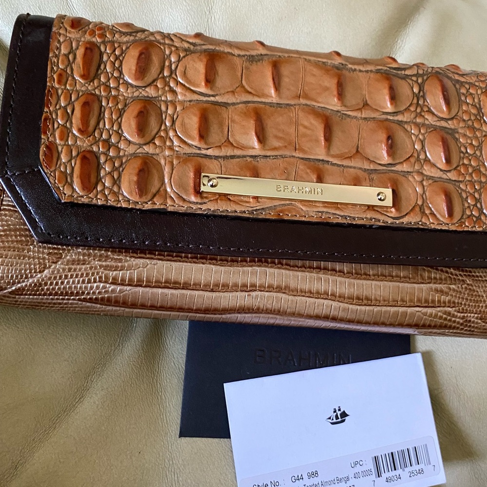 LKNW Brahmin Toasted Almond Bengal Checkbook Wallet READ! Croc Lizard